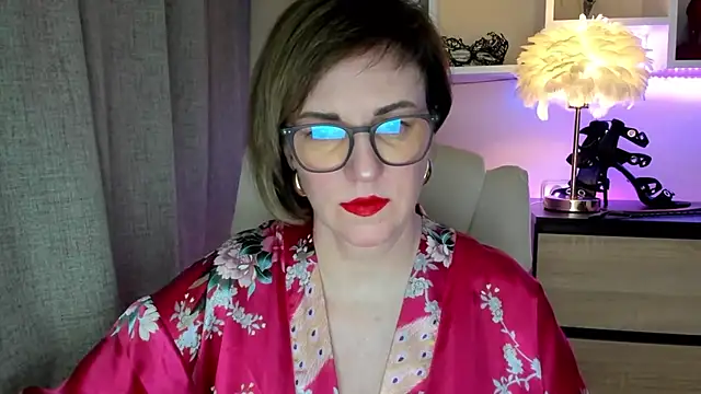 feliziaDesire online show from November 25, 2025, 2:17 pm