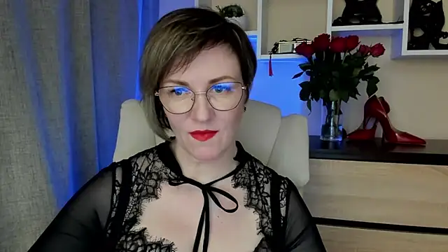 feliziaDesire online show from March 26, 2026, 1:06 pm