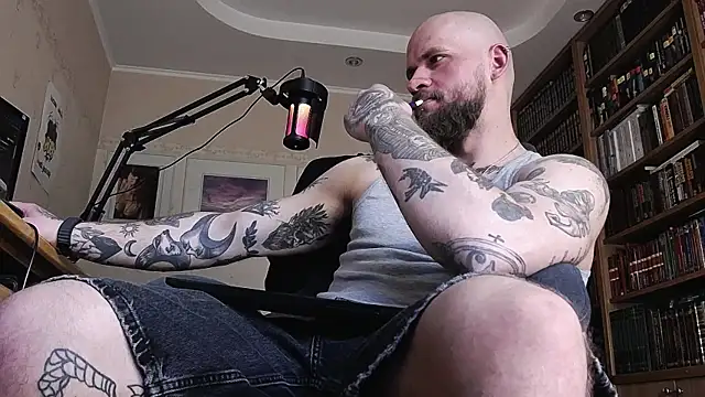 FindomJason online show from May 6, 2026, 2:44 pm