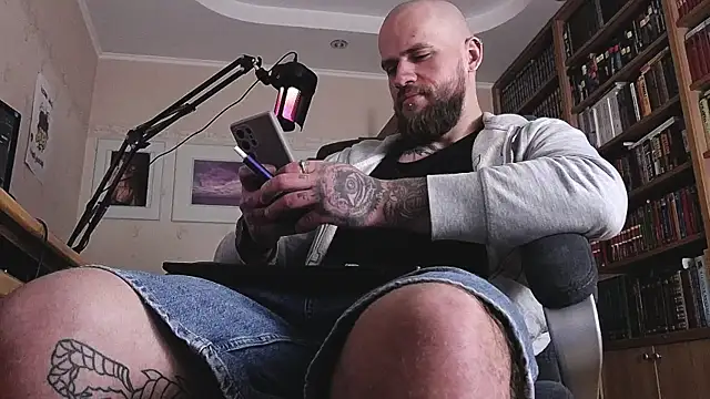 FindomJason online show from May 11, 2026, 2:23 pm
