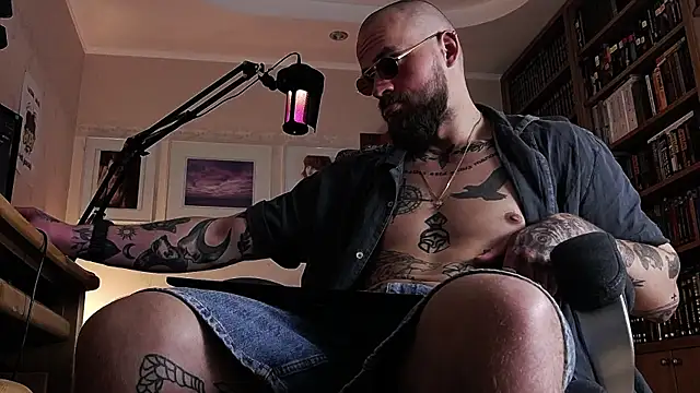 FindomJason online show from May 25, 2026, 9:21 pm
