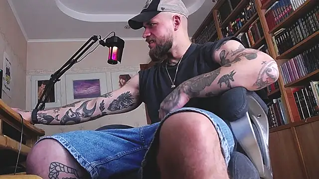 FindomJason online show from June 5, 2026, 1:17 pm