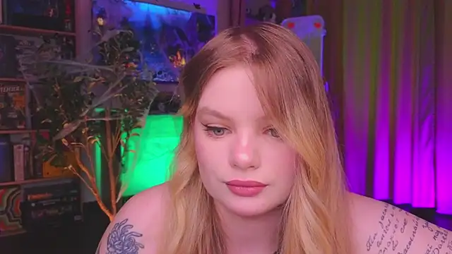 Hottie Jane online show from October 24, 2025, 9:28 am