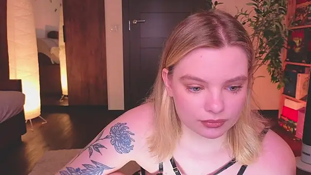 Hottie Jane online show from July 3, 2026, 11:38 am