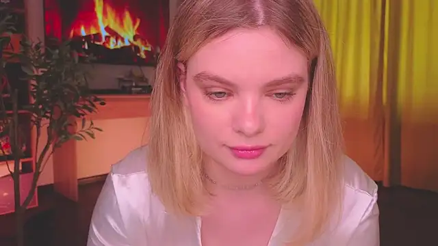 Hottie Jane online show from July 12, 2026, 10:17 am