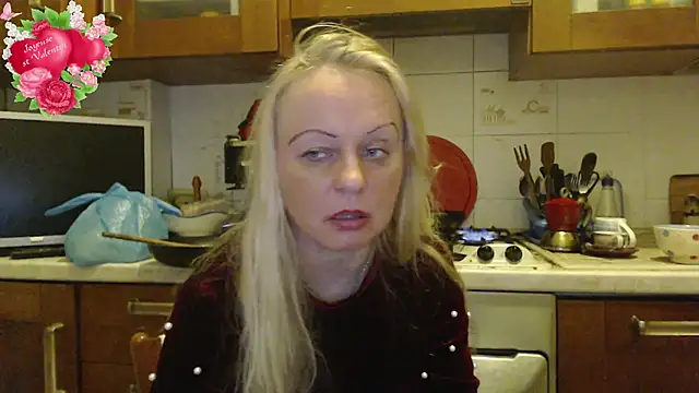 Snapshot of martachatte chatting on February 12, 2025, 5:26 pm martachatte online show from February 12, 2025, 5:26 pm