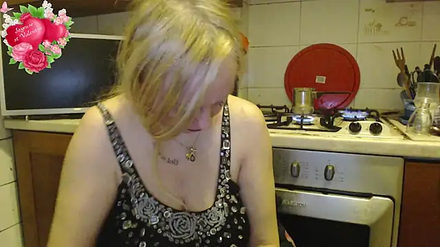 Snapshot of martachatte chatting on February 14, 2025, 5:41 am martachatte online show from February 14, 2025, 5:41 am