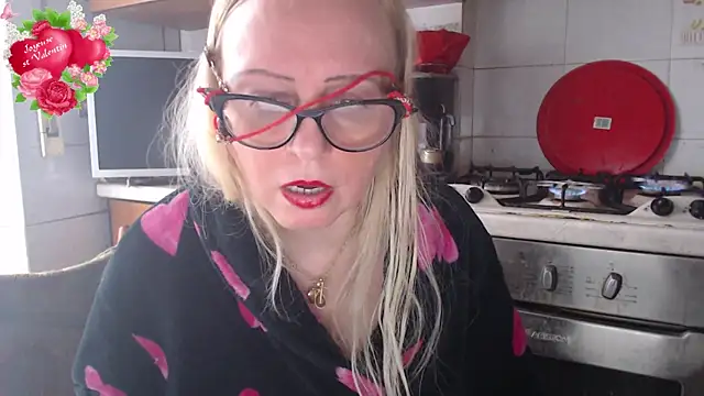 Snapshot of martachatte chatting on February 14, 2025, 2:54 pm martachatte online show from February 14, 2025, 2:54 pm