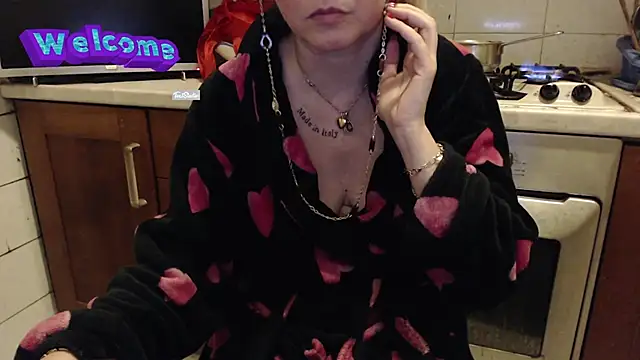 Snapshot of martachatte chatting on March 4, 2025, 4:17 am martachatte online show from March 4, 2025, 4:17 am