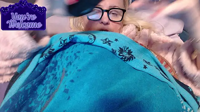 martachatte online show from March 4, 2026, 9:32 pm