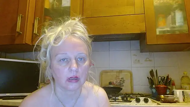 martachatte online show from July 26, 2026, 2:09 am