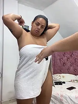 Snapshot of Rossestoner chatting on October 22, 2025, 11:43 am Rossestoner online show from October 22, 2025, 11:43 am