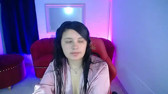 nathaly low1 online show from June 22, 2026, 12:13 pm