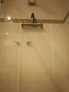 Snapshot of stiffandlubed@xh chatting on February 7, 2026, 9:18 pm stiffandlubedxh online show from February 7, 2026, 9:18 pm