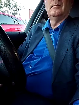 Snapshot of stiffandlubed@xh chatting on February 11, 2026, 8:14 pm stiffandlubedxh online show from February 11, 2026, 8:14 pm