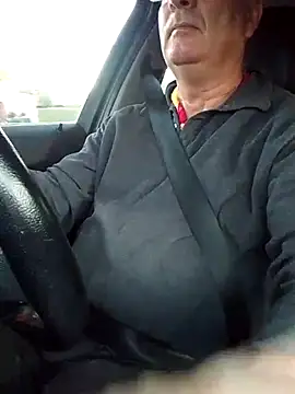 Snapshot of stiffandlubed@xh chatting on February 19, 2026, 8:16 pm stiffandlubedxh online show from February 19, 2026, 8:16 pm