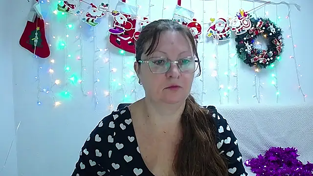 VanessaHotts online show from January 11, 2025, 6:03 am