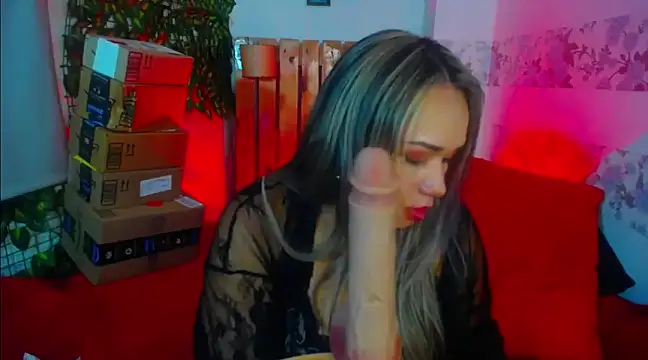 Snapshot of paula_brausin chatting on December 26, 2024, 11:24 pm paula brausin online show from December 26, 2024, 11:24 pm