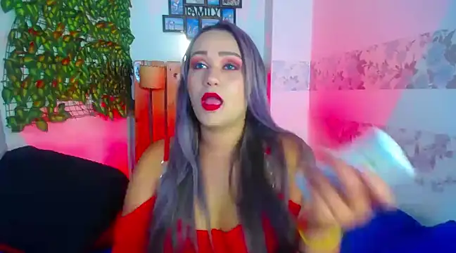 Snapshot of paula_brausin chatting on January 11, 2025, 1:22 pm paula brausin online show from January 11, 2025, 1:22 pm