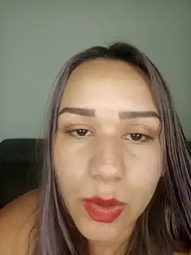 Snapshot of paula_brausin chatting on January 13, 2025, 3:23 am paula brausin online show from January 13, 2025, 3:23 am
