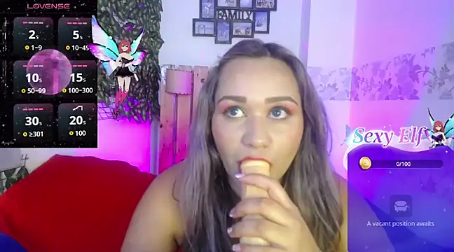 Snapshot of paula_brausin chatting on January 17, 2025, 8:11 pm paula brausin online show from January 17, 2025, 8:11 pm