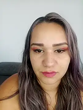 Snapshot of paula_brausin chatting on January 19, 2025, 12:17 pm paula brausin online show from January 19, 2025, 12:17 pm