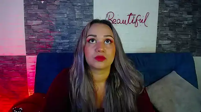 Snapshot of paula_brausin chatting on February 3, 2025, 8:35 pm paula brausin online show from February 3, 2025, 8:35 pm