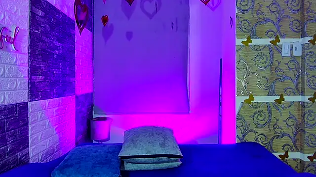 Snapshot of paula_brausin chatting on February 20, 2025, 2:29 am paula brausin online show from February 20, 2025, 2:29 am