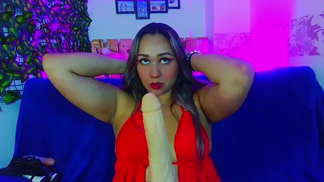 Snapshot of paula_brausin chatting on March 15, 2025, 10:11 pm paula brausin online show from March 15, 2025, 10:11 pm