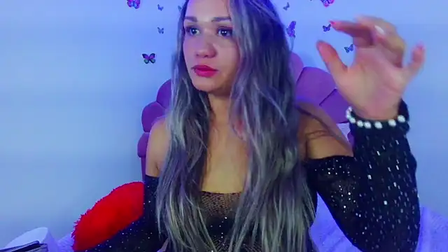 Snapshot of paula_brausin chatting on March 21, 2025, 3:01 am paula brausin online show from March 21, 2025, 3:01 am