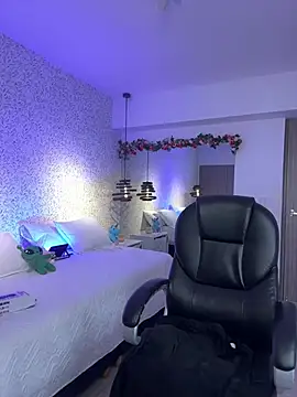 Snapshot of ELA_PS chatting on March 1, 2026, 12:07 pm ELA PS online show from March 1, 2026, 12:07 pm