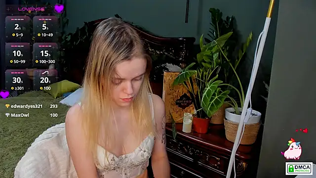 lady bellaa online show from December 6, 2024, 12:27 pm