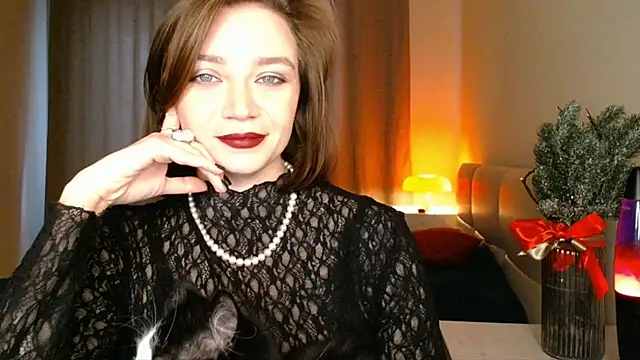 Shadow Passion online show from December 23, 2025, 7:06 am