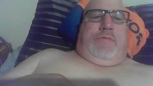 Bigbear0563 online show from December 12, 2024, 3:16 pm