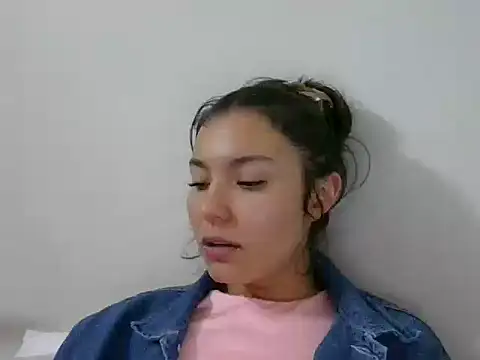  andygirl online show from October 22, 2025, 11:59 pm