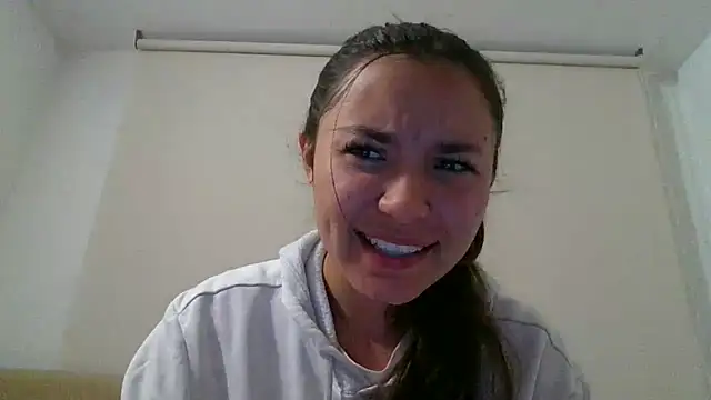  andygirl online show from April 27, 2026, 11:36 pm