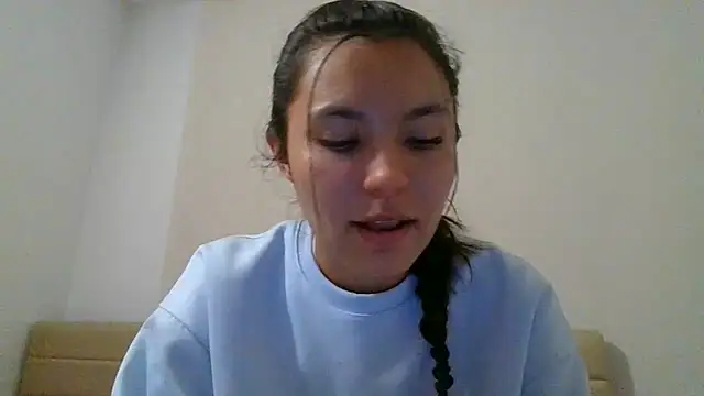  andygirl online show from June 12, 2026, 1:37 am
