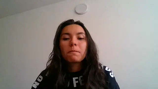  andygirl online show from June 15, 2026, 8:22 pm