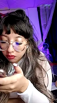 Piafisher1 online show from February 6, 2025, 1:21 pm