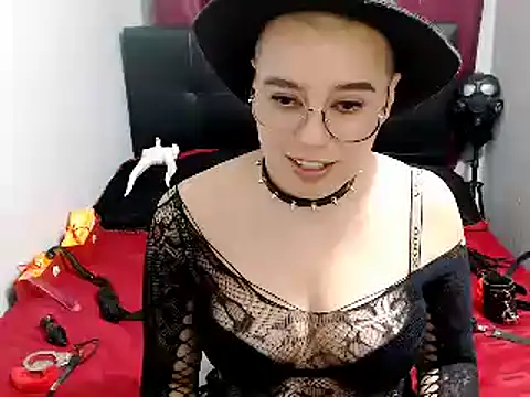 TamySweetness online show from December 22, 2024, 1:34 am