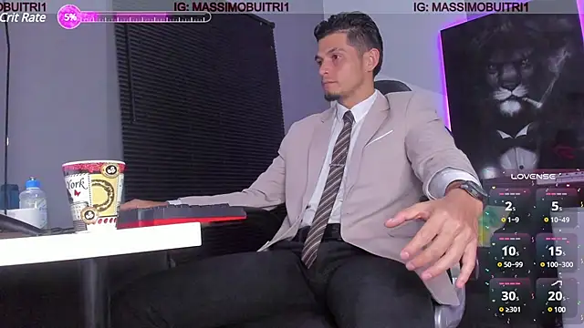 massimo g online show from December 1, 2024, 11:04 pm