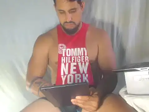 sebasx412 online show from September 29, 2025, 6:57 pm