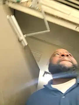 Snapshot of africandickxxl chatting on October 8, 2025, 10:57 am africandickxxl online show from October 8, 2025, 10:57 am