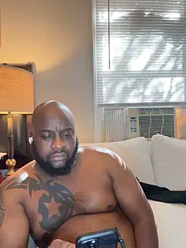 Snapshot of africandickxxl chatting on October 13, 2025, 7:47 pm africandickxxl online show from October 13, 2025, 7:47 pm