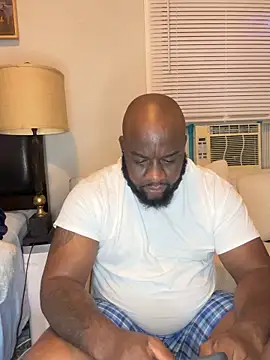 Snapshot of africandickxxl chatting on October 27, 2025, 9:02 am africandickxxl online show from October 27, 2025, 9:02 am