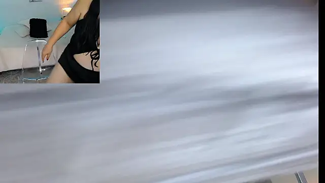 jazmin ross online show from January 15, 2026, 2:16 am