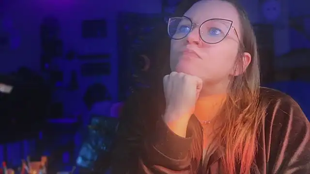 Snapshot of spunlikecottoncandy chatting on September 26, 2025, 4:00 pm spunlikecottoncandy online show from September 26, 2025, 4:00 pm