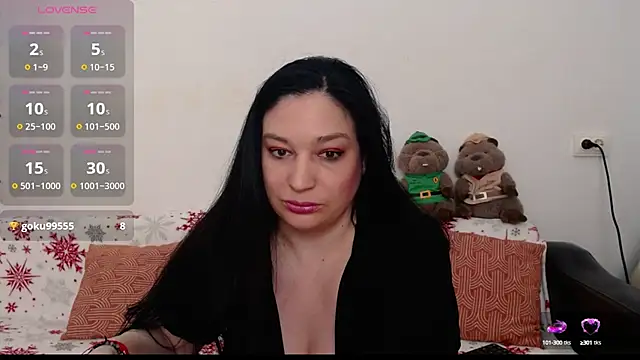 ElenaRose90 online show from March 11, 2025, 9:37 pm