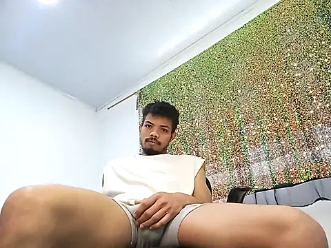 Snapshot of danidiazto2023 chatting on February 11, 2025, 9:14 pm danidiazto2023 online show from February 11, 2025, 9:14 pm