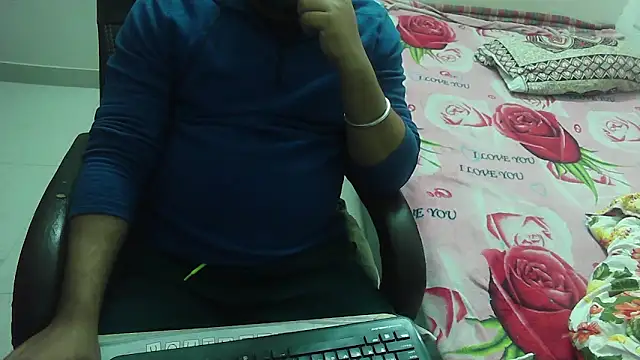 Snapshot of rentarob chatting on February 15, 2025, 4:34 pm rentarob online show from February 15, 2025, 4:34 pm